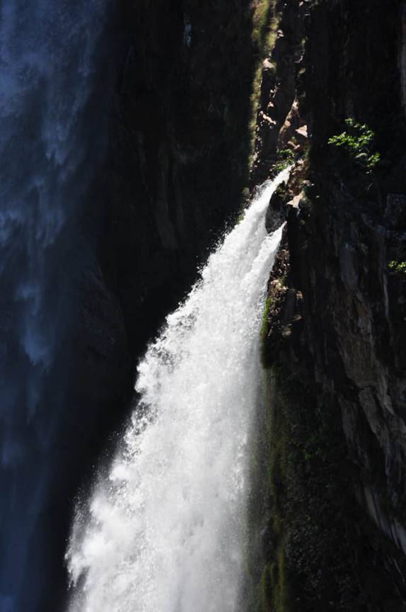 Salto dos 120 metros, no P.N Chapada dos Veadeiros, região de São Jorge - GO